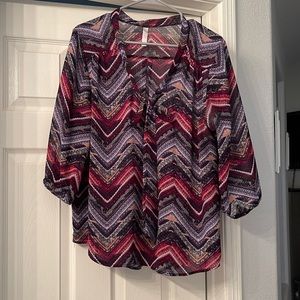3/4 sleeve abstract blouse - slightly sheer - Xhiliration.